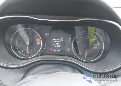 2019 Jeep Cherokee Latitude Plus 4X4 из США, поврежденный, VIN 1C4PJMLB7KD182548